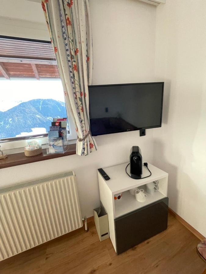 Koflers Ferienwohnungen Oberperfuss Buitenkant foto
