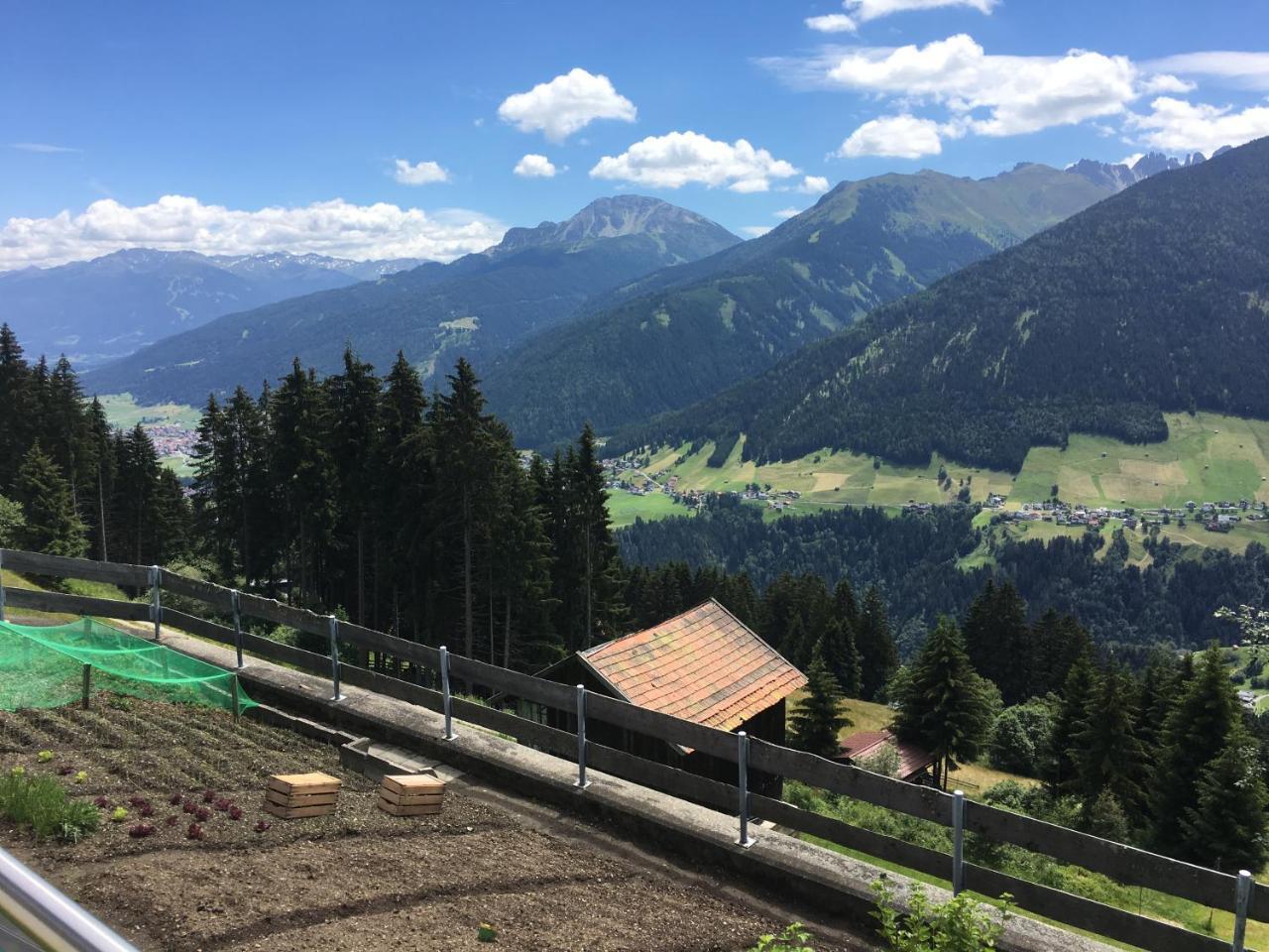 Koflers Ferienwohnungen Oberperfuss Buitenkant foto